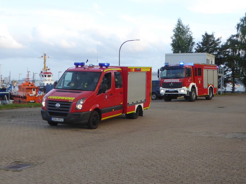 2021-08-13_FF_Schilksee_-_Übung_WSA_Tonnenhof_1.JPG